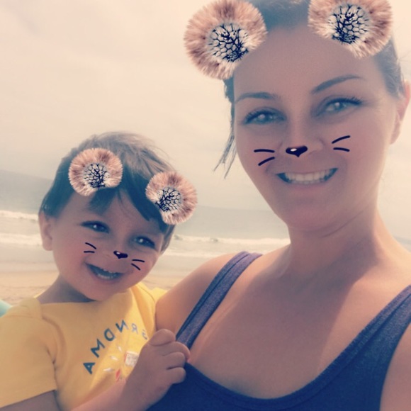 Meet your Posher, Lucy - Picture 2 of 3